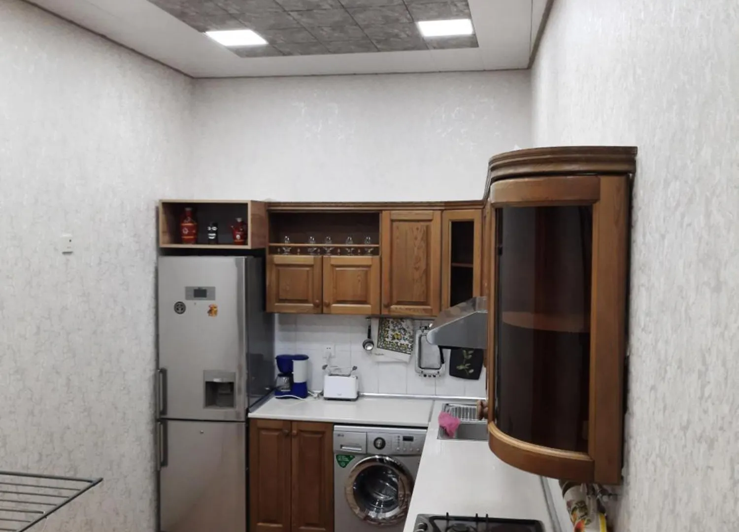 Spacious Apartment In Center, Near Nizami St, Fountain Square And Sahil Metro Station Baku Azerbaijan