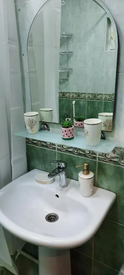 Spacious Apartment In Center, Near Nizami St, Fountain Square And Sahil Metro Station Baku